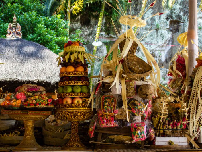Opfergaben bei einem Tempelfest in Bali